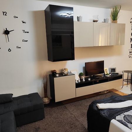 Heni Apartman Kanije Dış mekan fotoğraf