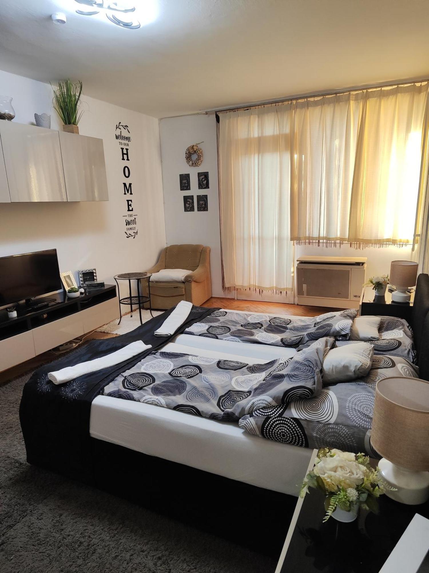 Heni Apartman Kanije Dış mekan fotoğraf