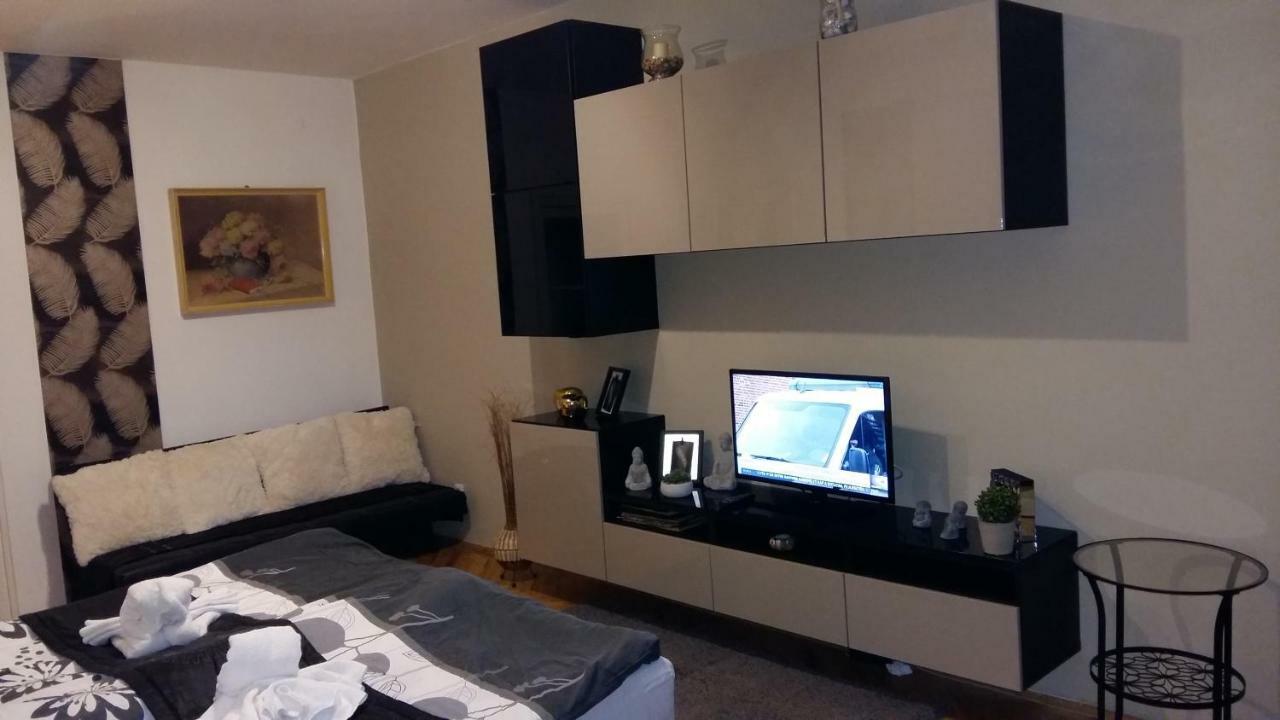 Heni Apartman Kanije Dış mekan fotoğraf